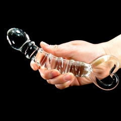 A simulation of the phallus crystal glass masturbation adult products