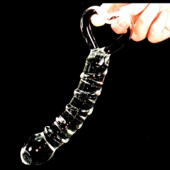 A simulation of the phallus crystal glass masturbation adult products