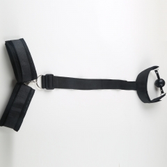 wholesale market of adult toy handcuffs handcuffed back offbeat mouth mouth on behalf of a coffee