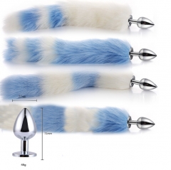 fox's tail is stuck in the anus of a metal artificial tail