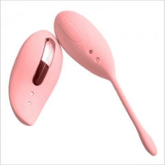 The remote control jumps the egg girl to use the masturbator the powerful vibration sensual massage sucks the clitoral massage