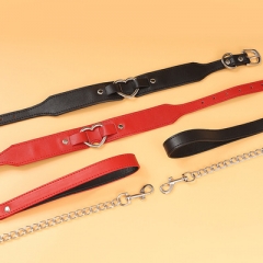 SM metal love neck collar